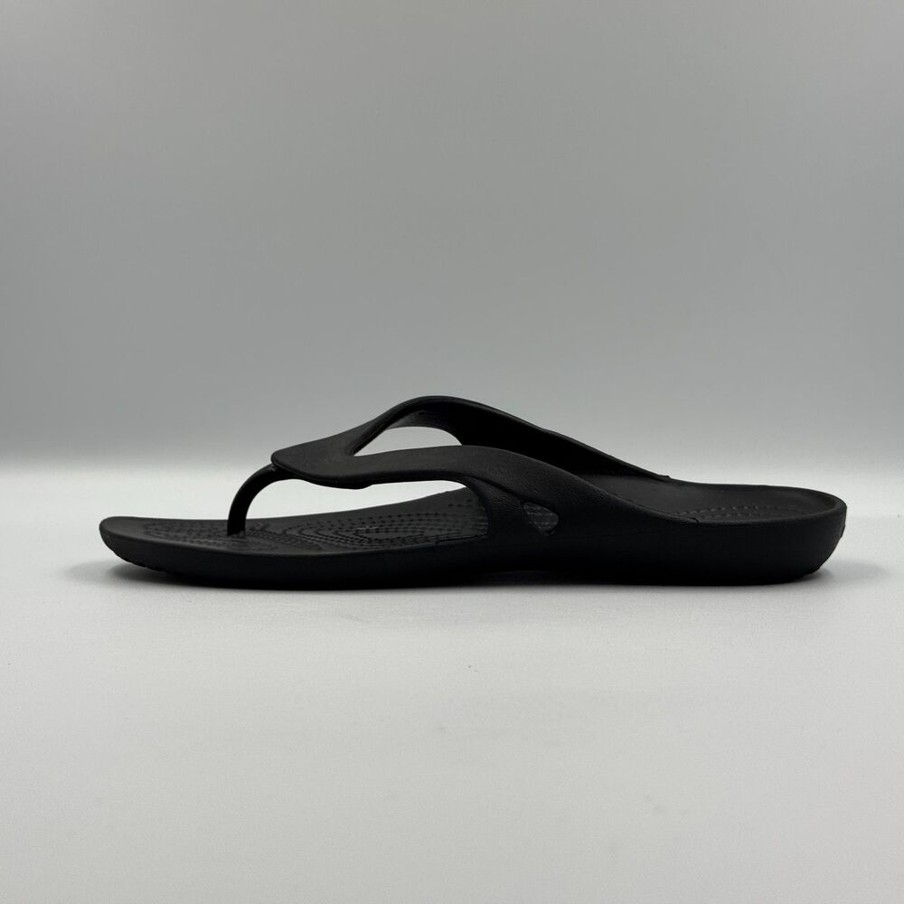 Crocs Womens 9 Black Kadee II Flip Thong Sandal Iconic Comfort Soft Foam Summer